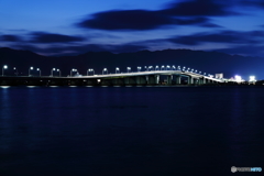 琵琶湖大橋