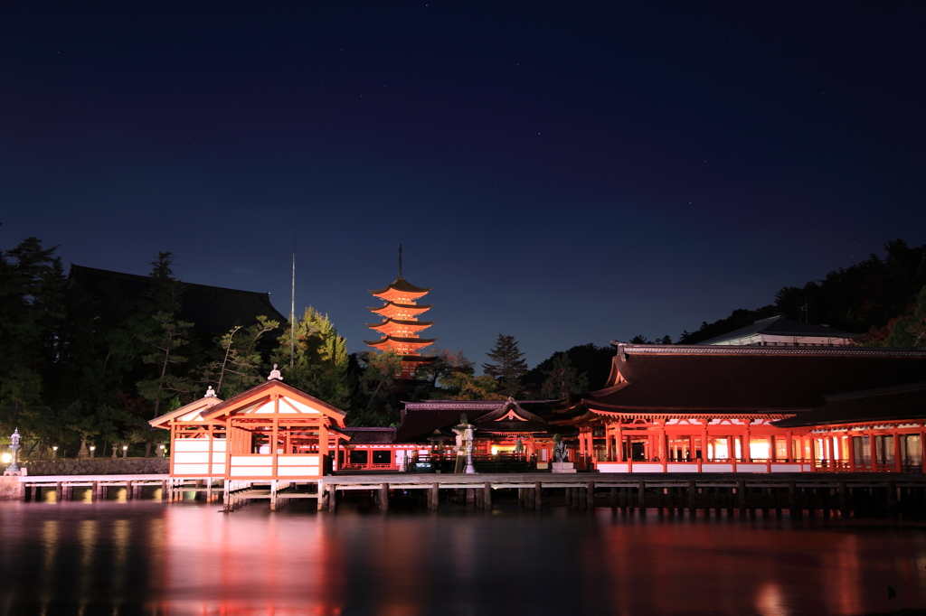 厳島神社