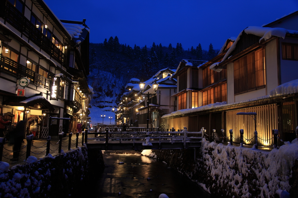 銀山温泉