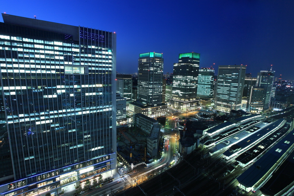 MARUNOUCHI