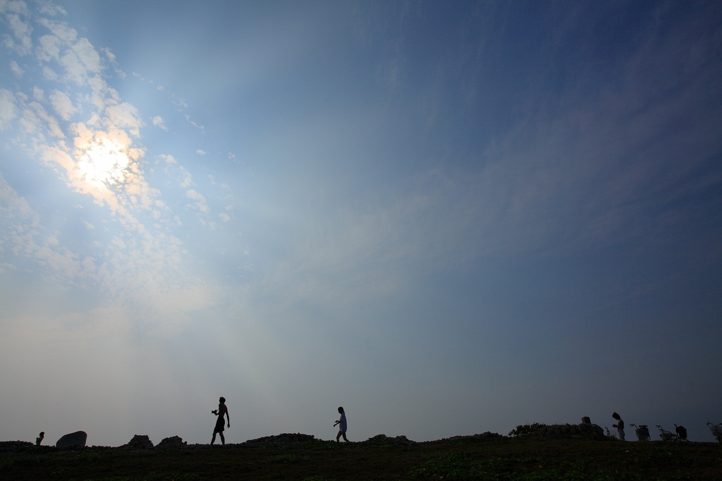 太陽の下で散歩