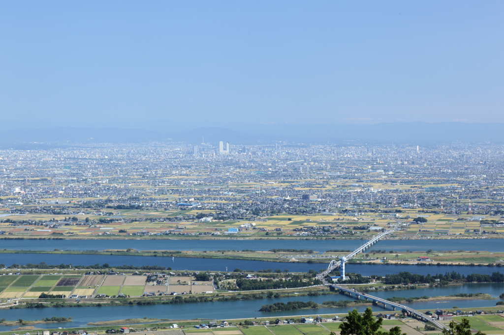 多度山眺望　～名古屋方面