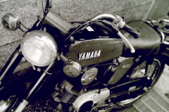 YAMAHA