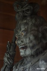 成就院の金剛力士像阿形（その１）