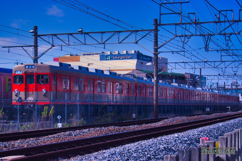 丸目の電車が好き