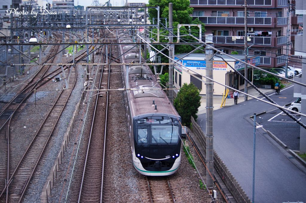 東急２０２０系 1