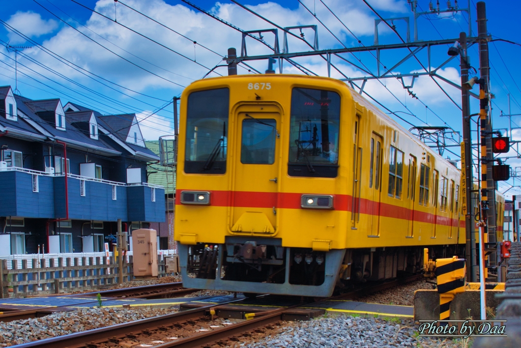 黄色の8000系