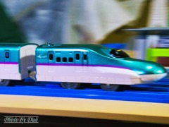 プラレール「東北新幹線E5系はやぶさ」