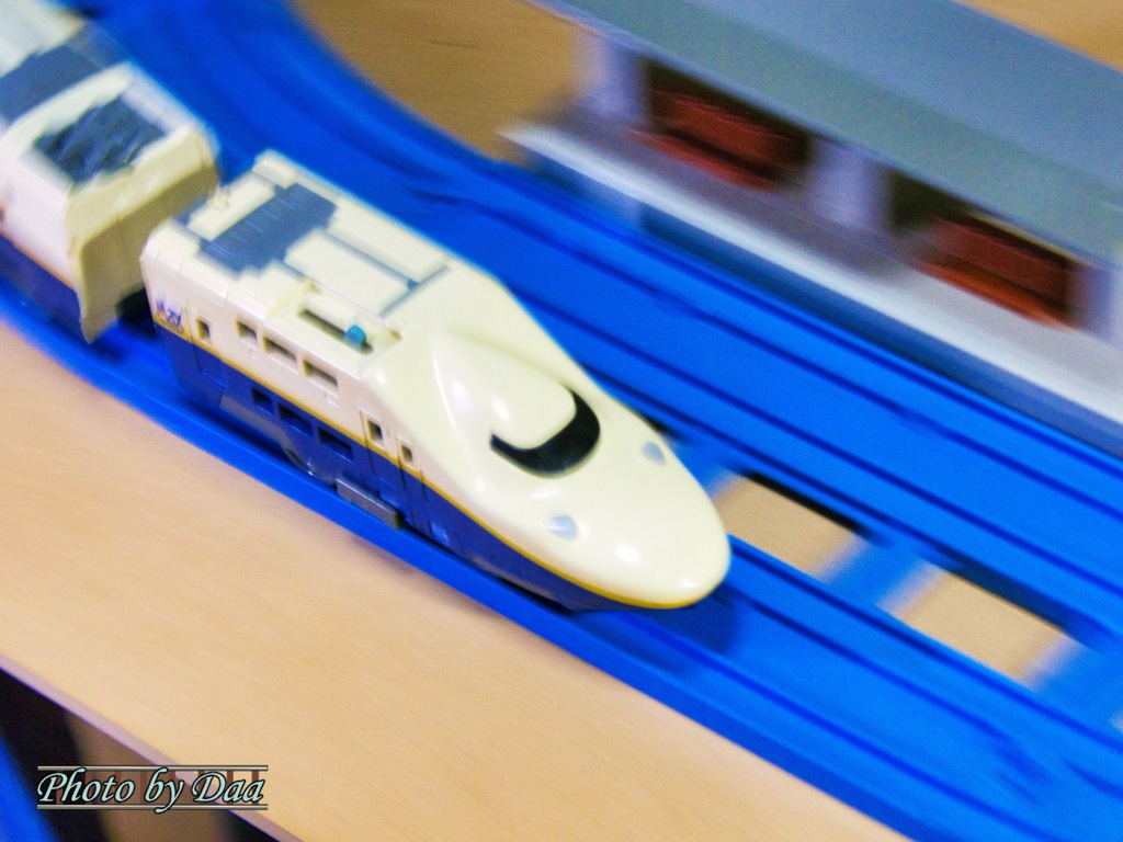 プラレール「E4系MAX初代カラーバージョン」