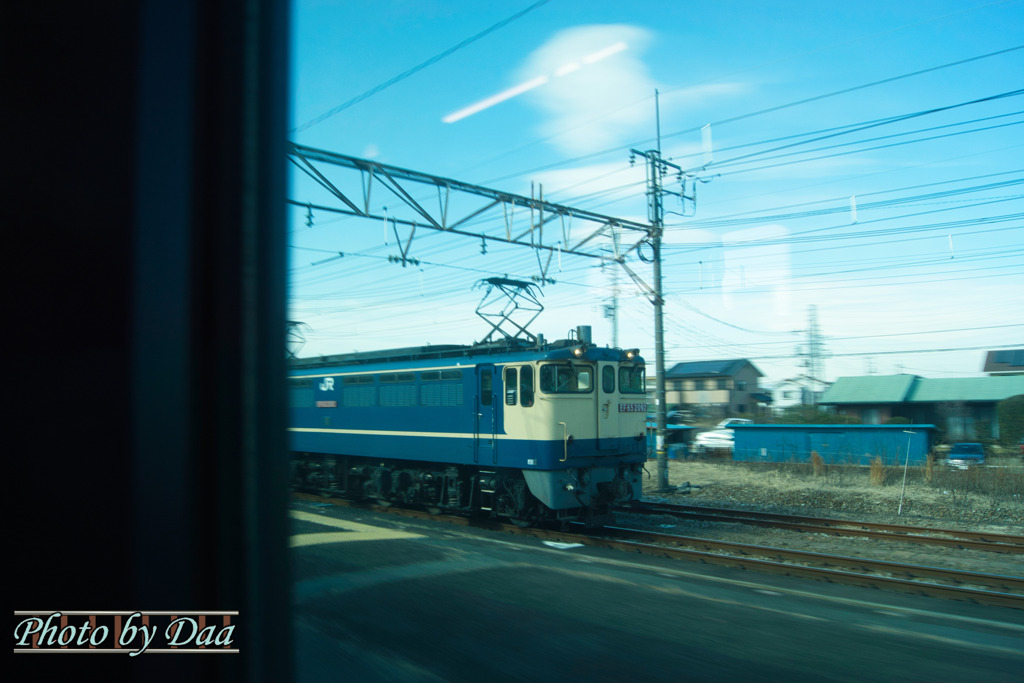 車窓から見るEF65