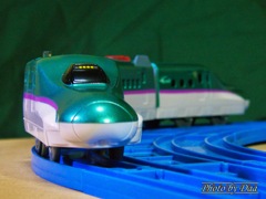 プラレール「東北新幹線E5系はやぶさ」