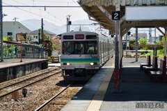 羽生行きが皆野駅来ました