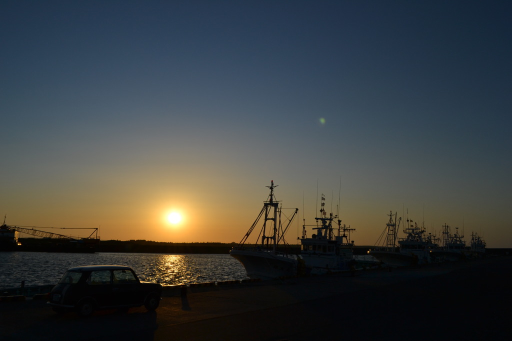 海と夕陽