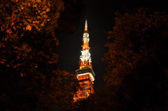 紅き鉄塔