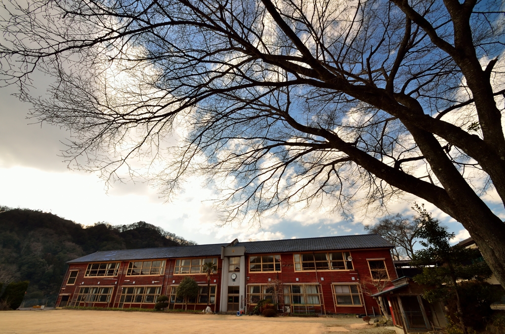 なつかしの学び舎　ここにありき　旧西金小学校②