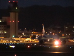 夕闇のタキシング
