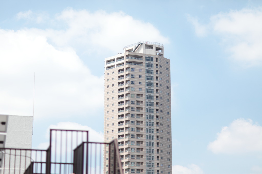 また、いつもの夏。マンション
