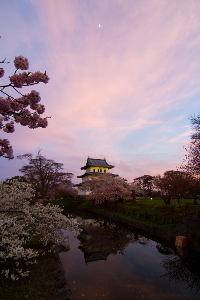 松前城の夕暮れ