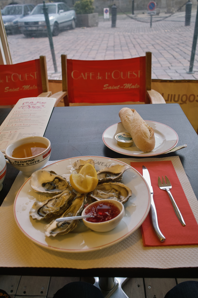 Saint-Maloにて、食事風景