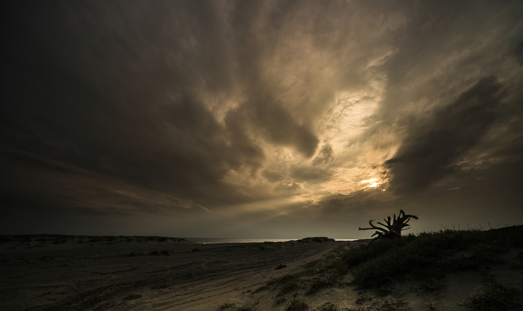 陽は沈み又昇る　２