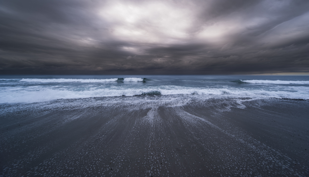 秋雨の海で  ３