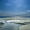 海へ　海から