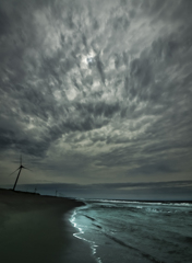 不吉な雲　１