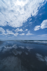 いつもの海岸、いつもの青空  2