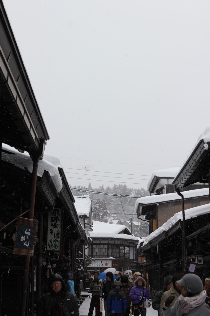 高山の街並み