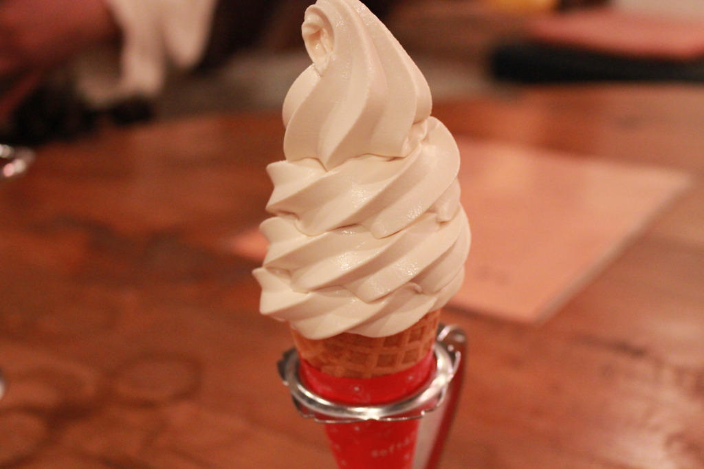 醤油ソフトクリーム