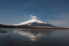 3/6　笠雲の富士山　Mt.fuji110306_001