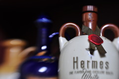 ヘルメスの酒瓶