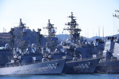 軍港湾内