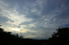 雲の狭間