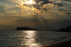 光注ぐ