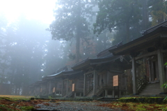 雨の朝
