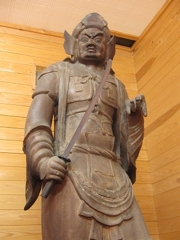 神宮寺　持国天