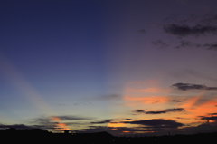 晴れ、所により夕焼けでしょう