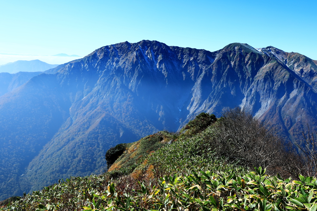 谷川岳　初冠雪