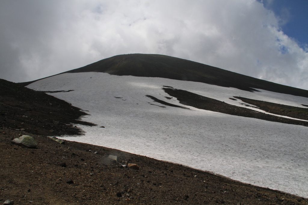 夏山　旭岳