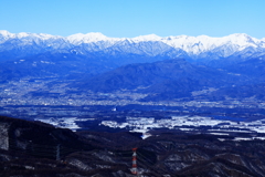 冬空　晴天の谷川連峰