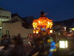 駆け抜ける