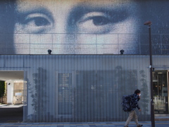 うぅ、見ないで下さいっ。