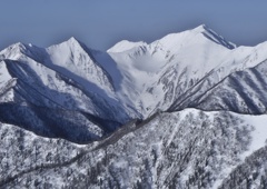日高の主峰、カムイエクウチカウシ山！