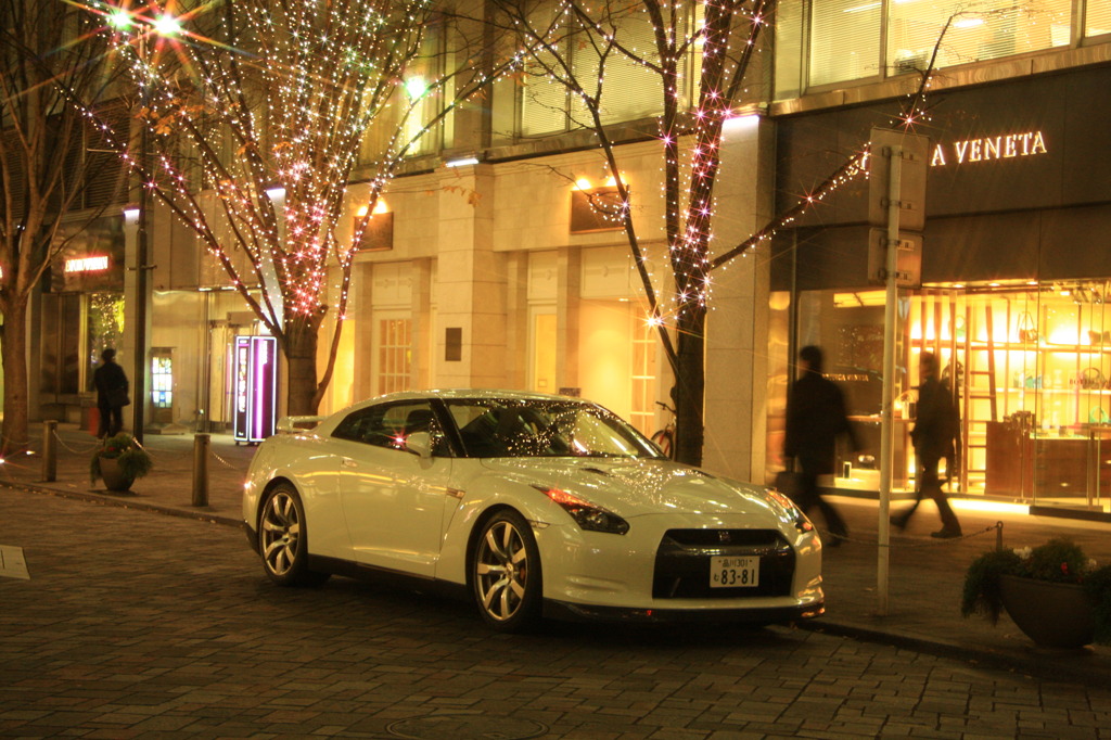 おしゃれな街とGTR