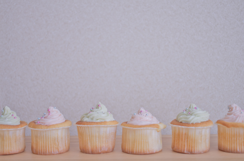 Colorful Cupcakes !!