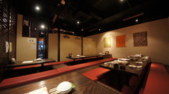 某居酒屋にて