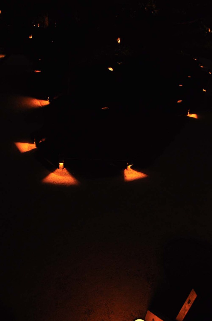 レッドライトロード