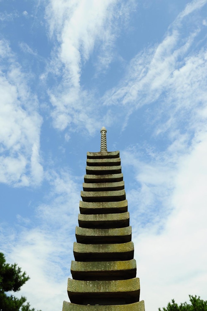 ストゥーパと空