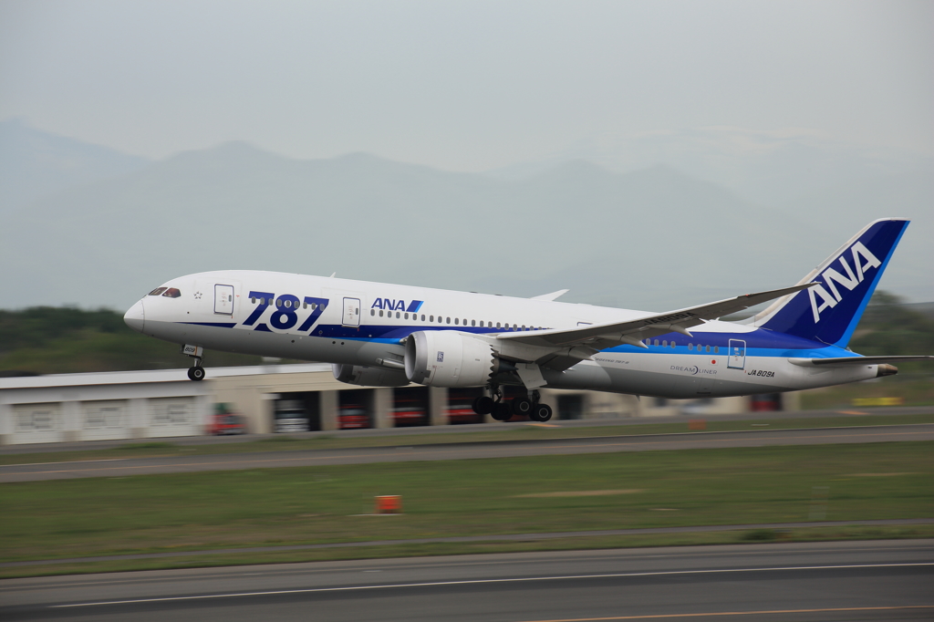 JA809A_787-881_#2